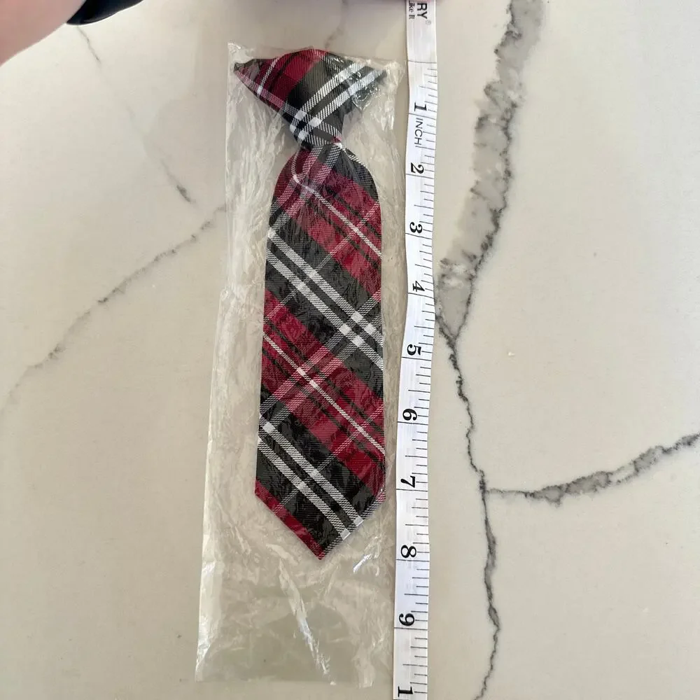 Clip on tie
